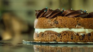 café dessert profit increase